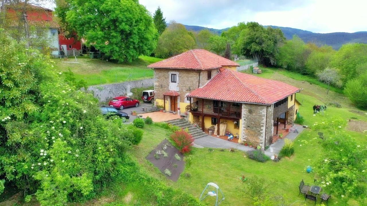 Maison d'hôtes La Asturxana à Malleza Extérieur photo
