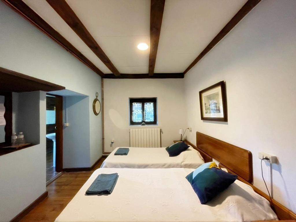 Maison d'hôtes La Asturxana à Malleza Extérieur photo