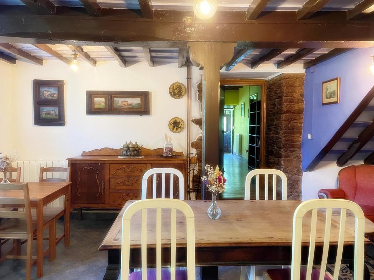 Maison d'hôtes La Asturxana à Malleza Extérieur photo