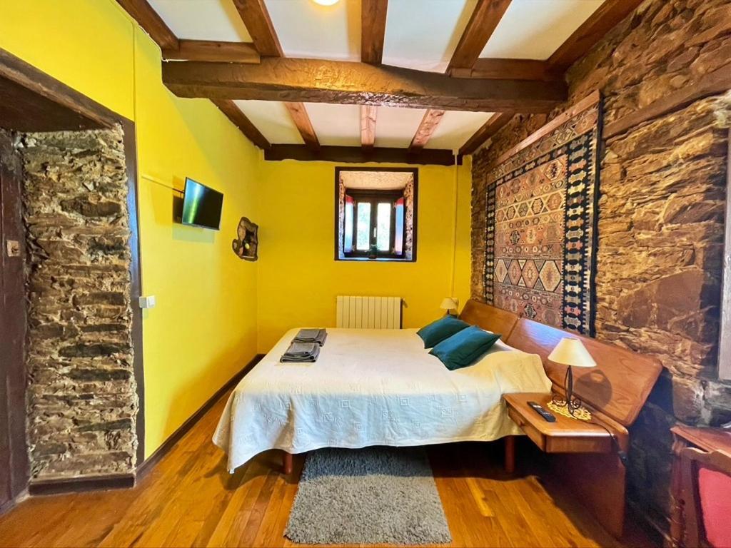 Maison d'hôtes La Asturxana à Malleza Extérieur photo